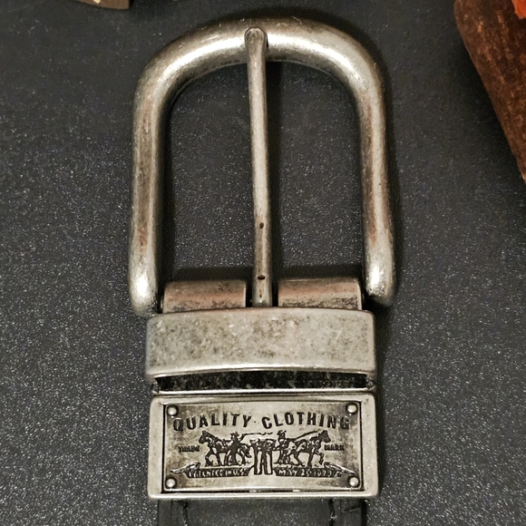 Levi's Black Belt - Picture 4 of 4